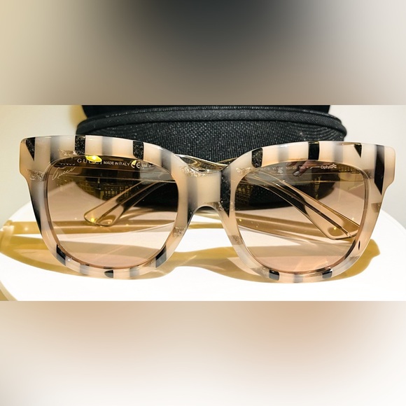 GUCCI SUNGLASSESâVERY GOOD CONDITIONâPINKISH TORTOISE SHEET COLORâSUPER NICE âď¸ - Picture 4 of 15
